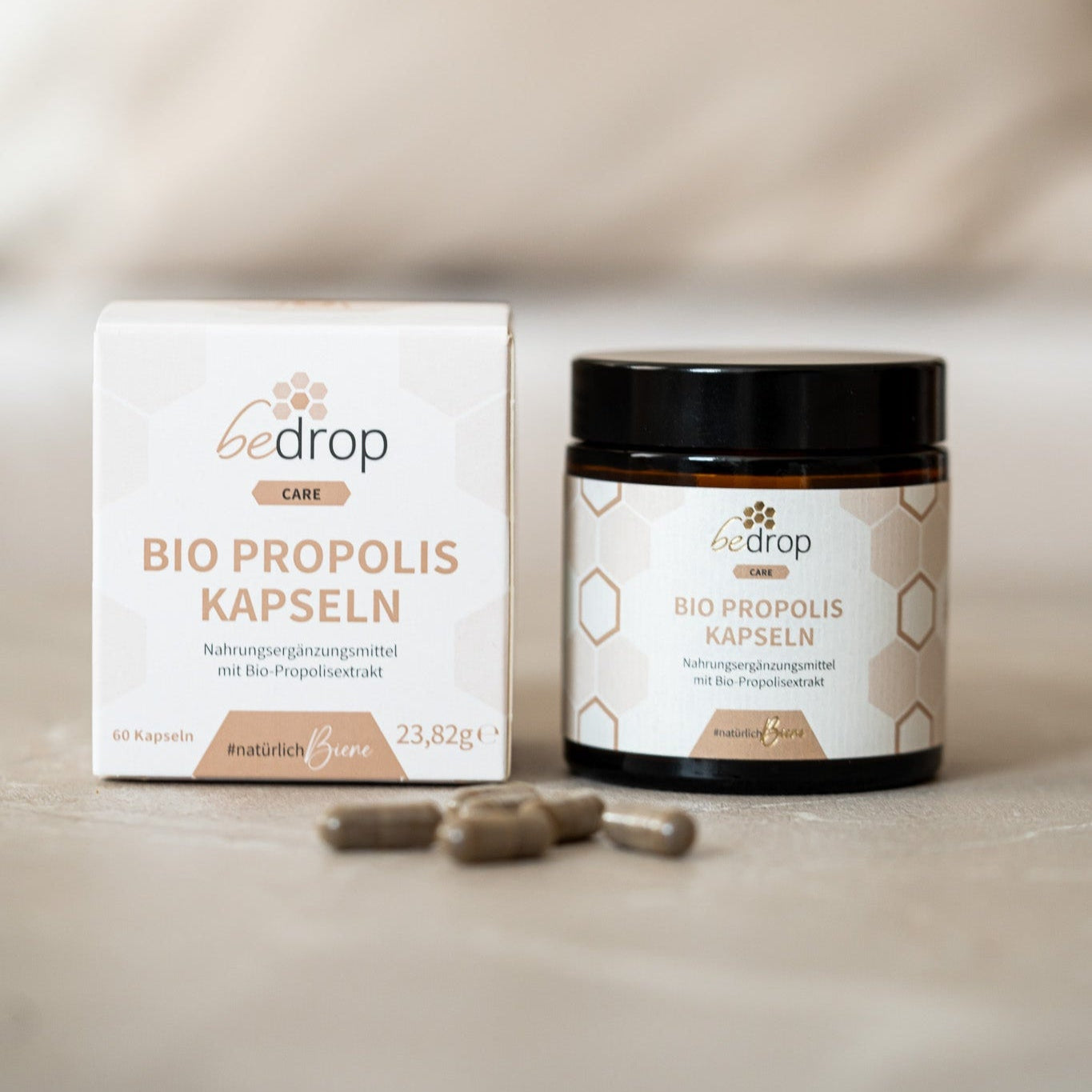The all-rounder set | propolis capsules & 20% tincture + royal jelly capsules & pure/fresh + manuka honey