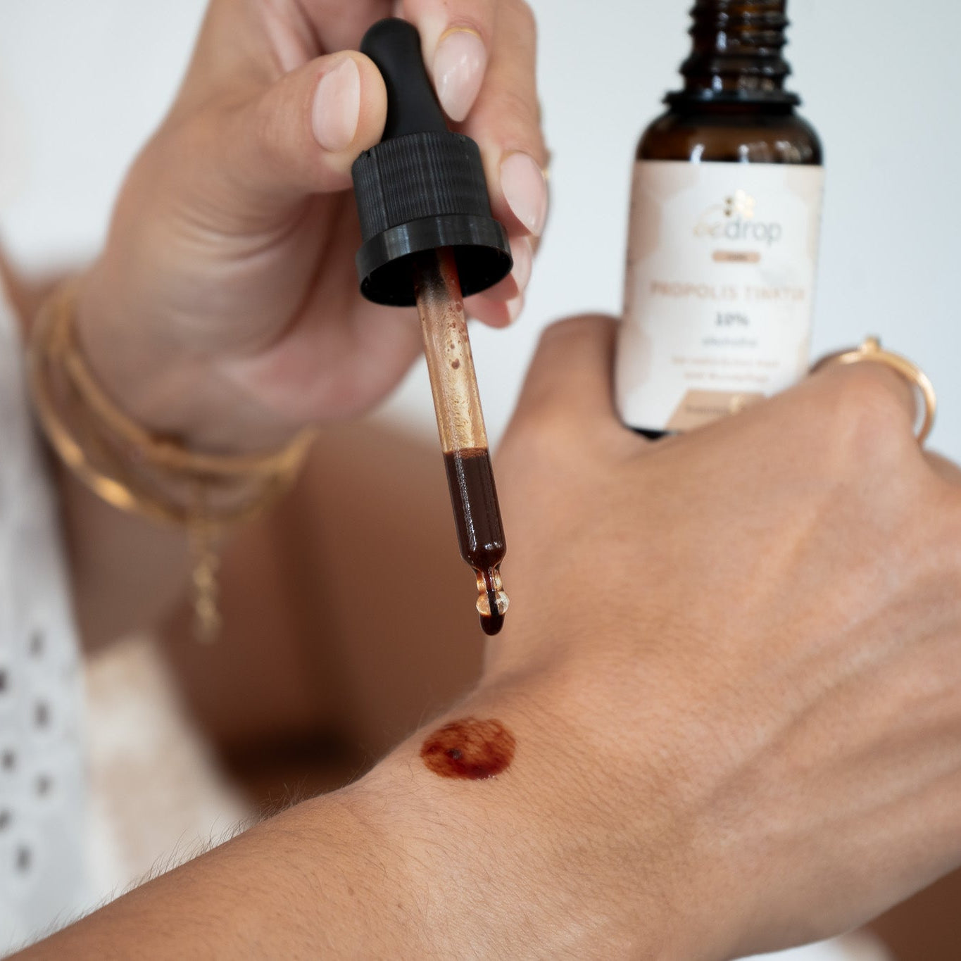 Propolis tincture with pipette (alcohol-free & water-soluble) - 30ml