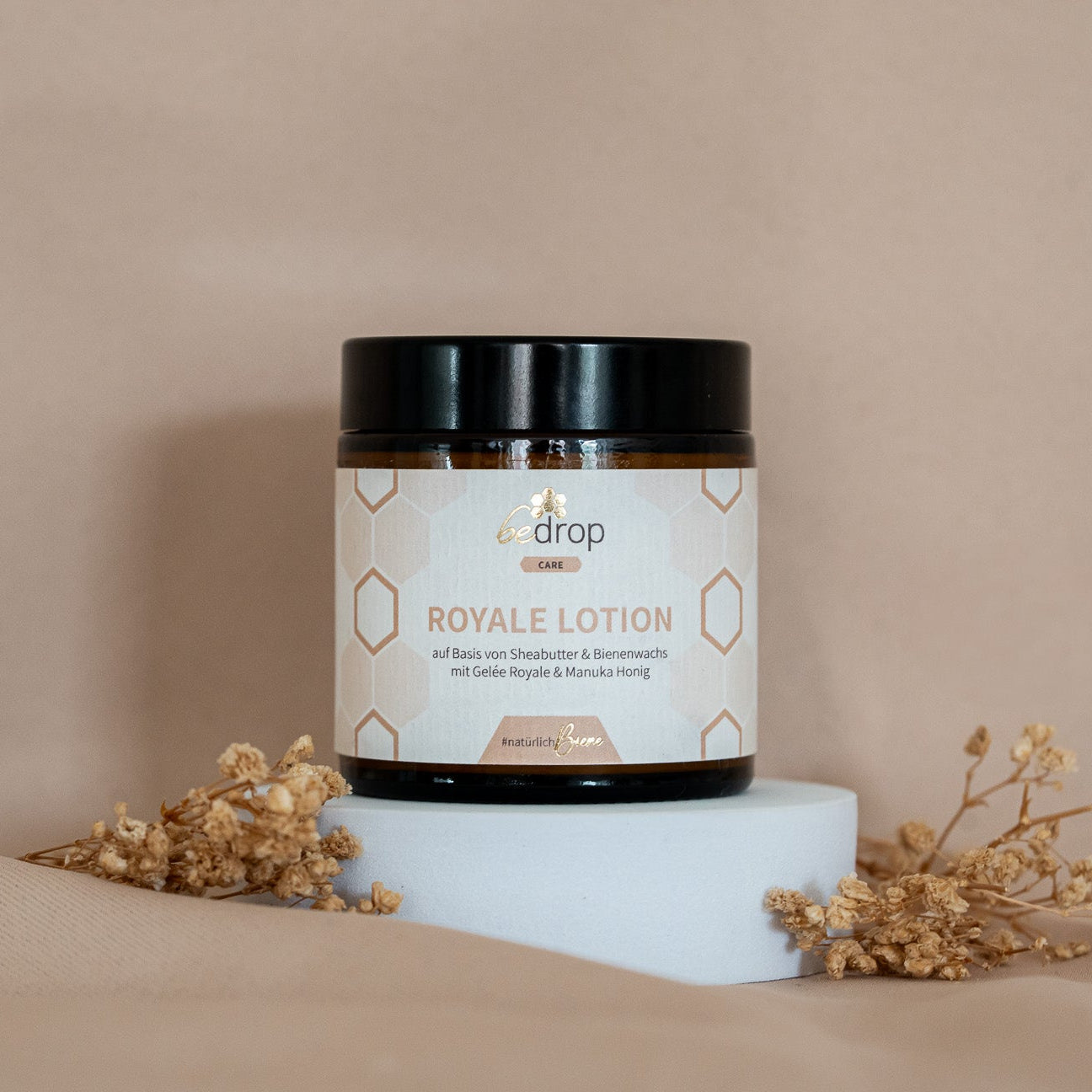 Royale Lotion body lotion with royal jelly, shea butter and acacia honey - 100g