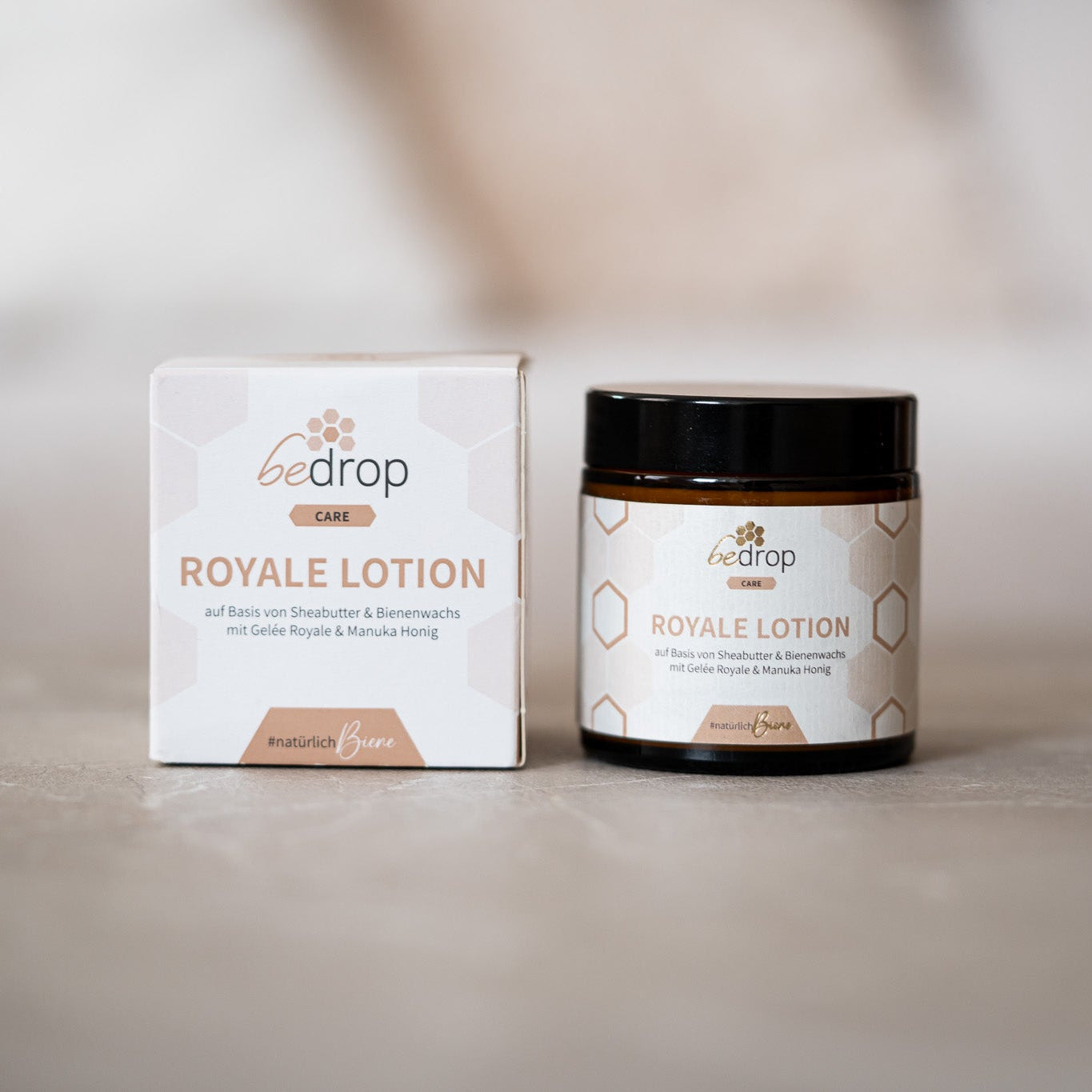 Royale Lotion body lotion with royal jelly, shea butter and acacia honey - 100g