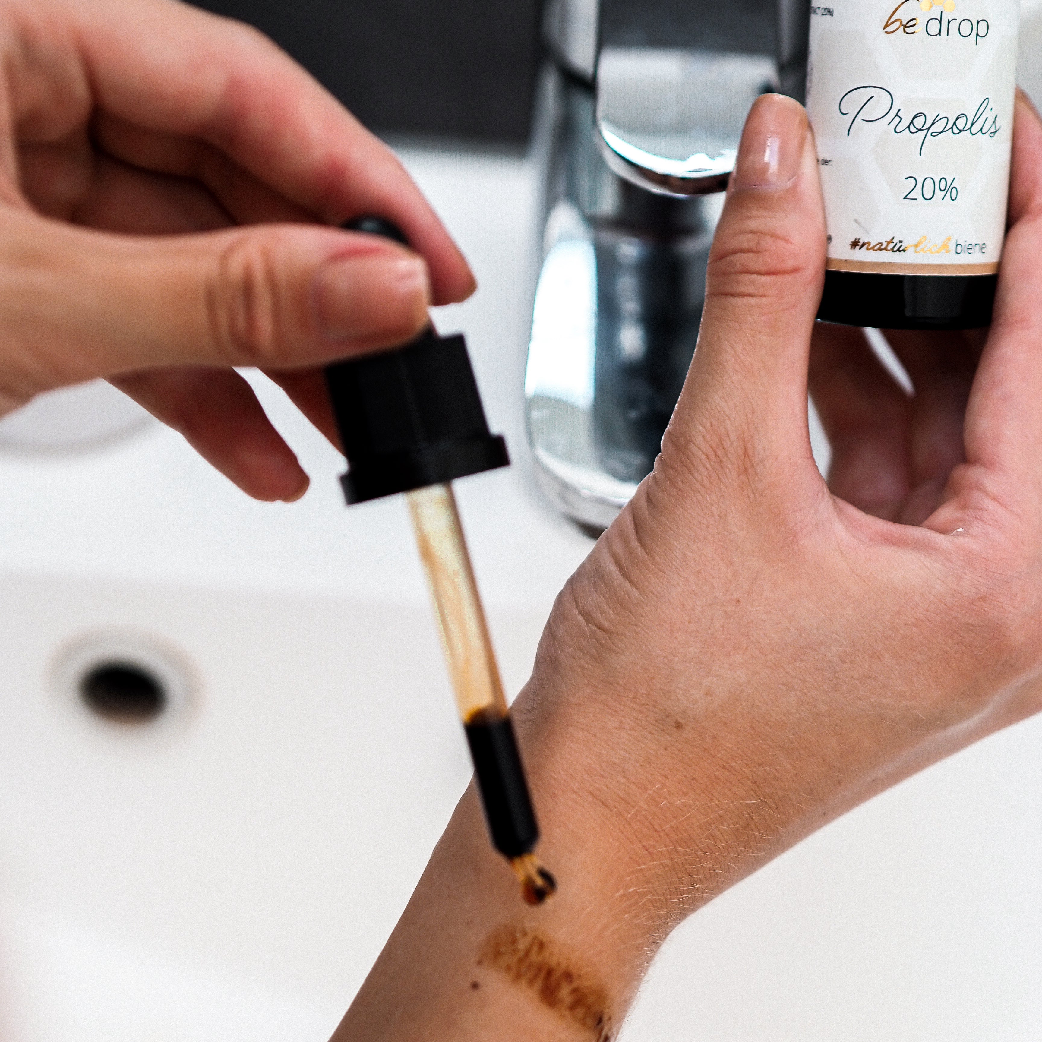 Value set: 3x propolis extract tincture with pipette 20% - 30ml in a set of 3