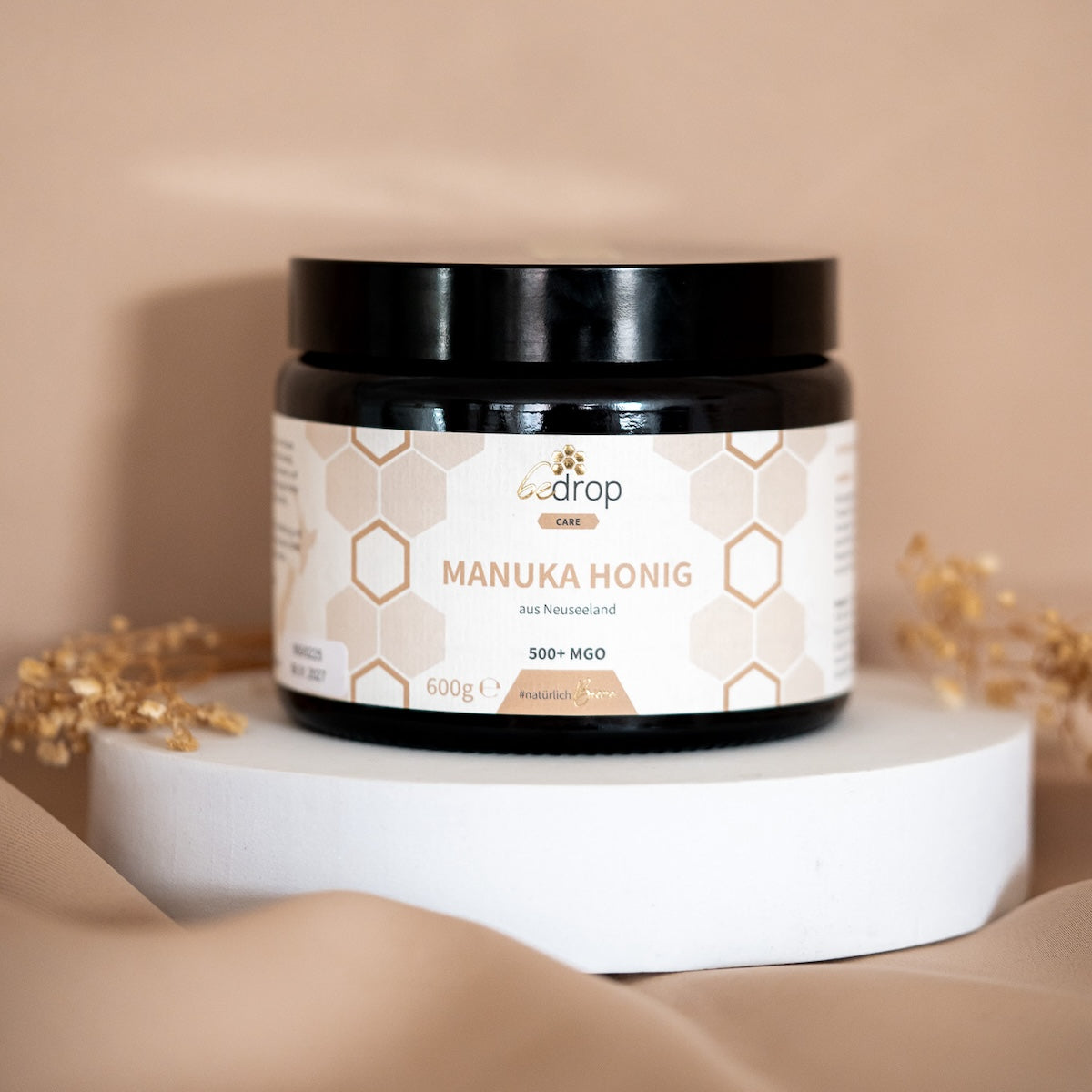 XXL Manuka honey 600g with MGO 500+ storage jar