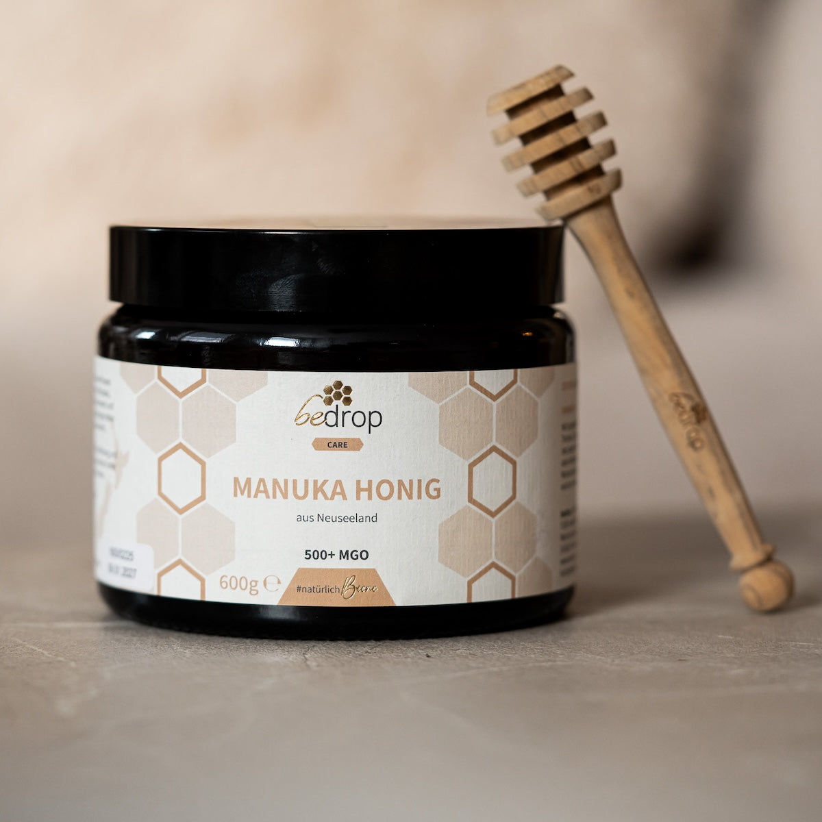 XXL Manuka honey 600g with MGO 500+ storage jar