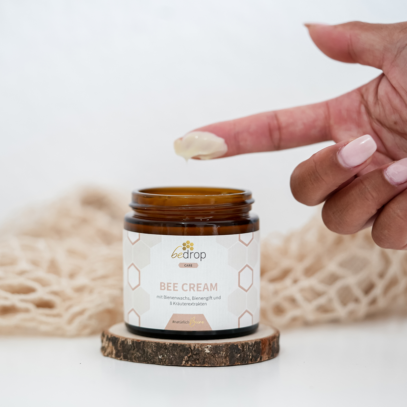 Anti-ageing set (large)| Bee Cream (bee venom ointment) + royal jelly capsules + BeeBalm for lips & mouth wrinkles