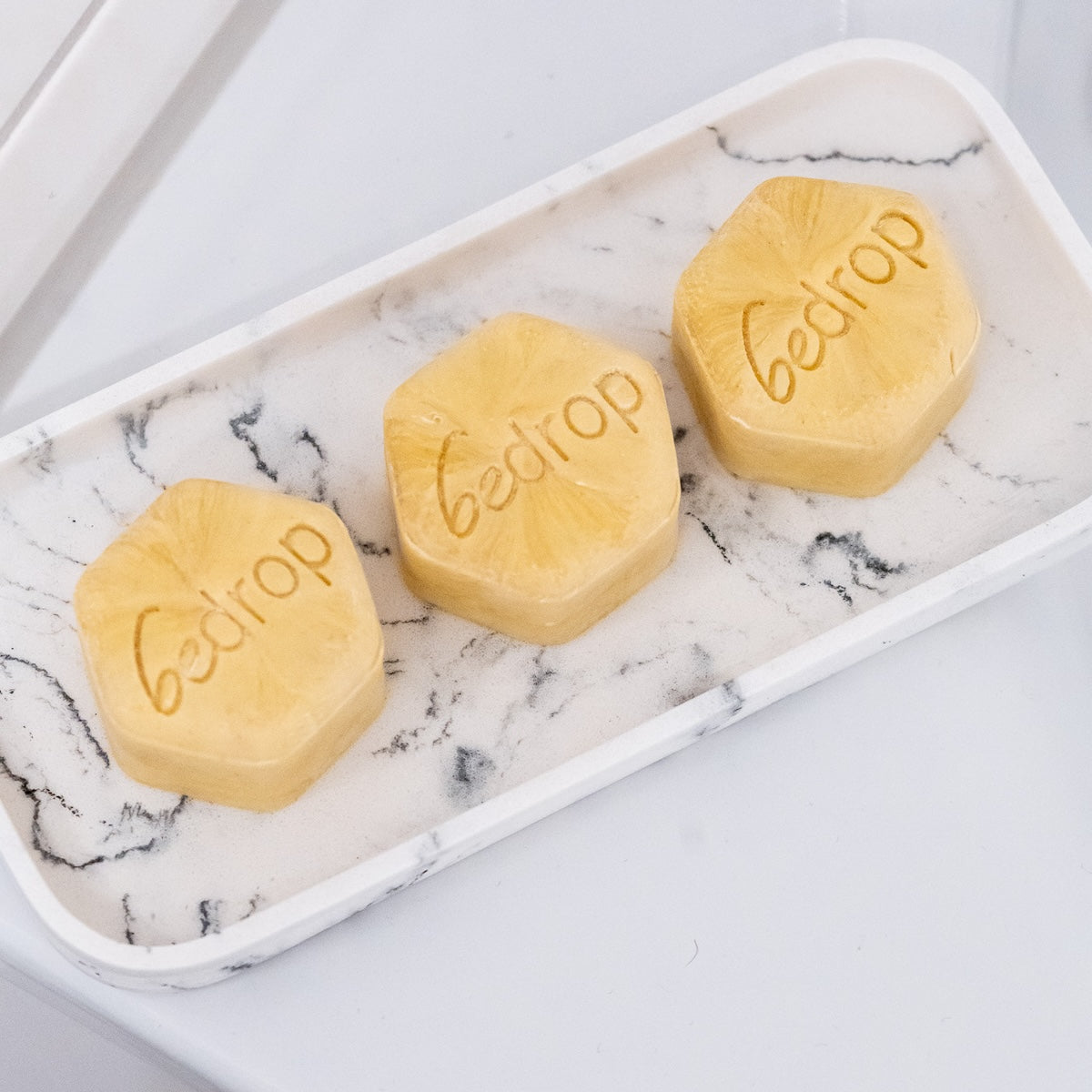 Value set: 3x BEELIXIR solid shampoo with manuka honey & propolis 65g at a special price